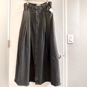 NWT FREE PEOPLE LIGHT DENIM LONG SKIRT/VINTAGE GRAY/SIZE 29US/NORMAL WAIST